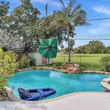 Pool Heat I Firepit And Bbq I 75"Tv I Foosball I 581Mbps Cooper City Exterior foto