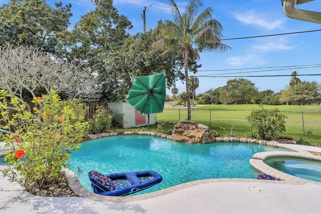 Pool Heat I Firepit And Bbq I 75"Tv I Foosball I 581Mbps Cooper City Exterior foto