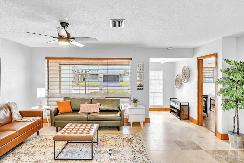 Pool Heat I Firepit And Bbq I 75"Tv I Foosball I 581Mbps Cooper City Exterior foto